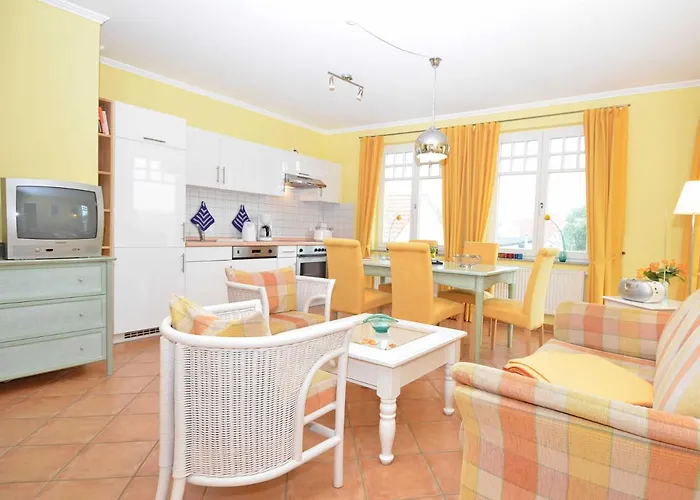 "Villa Laetitia" - Wg 15 - Zentral, Strandnah, 2 Balkone