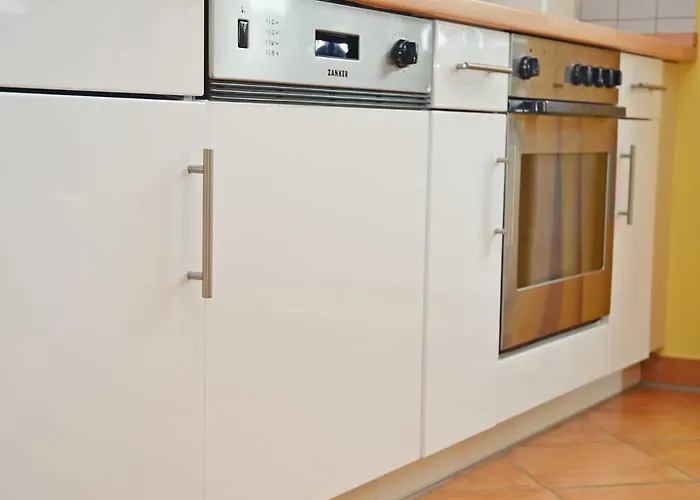 "Villa Laetitia" - Wg 15 - Zentral, Strandnah, 2 Balkone